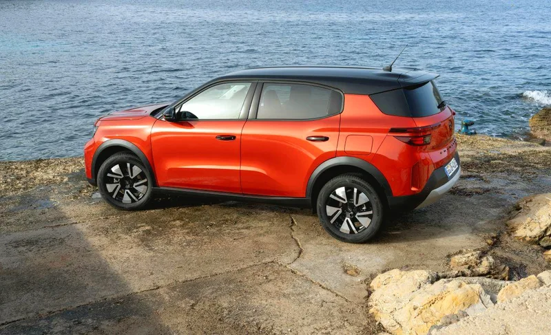 Reality Car — car rental agency (photo 5)